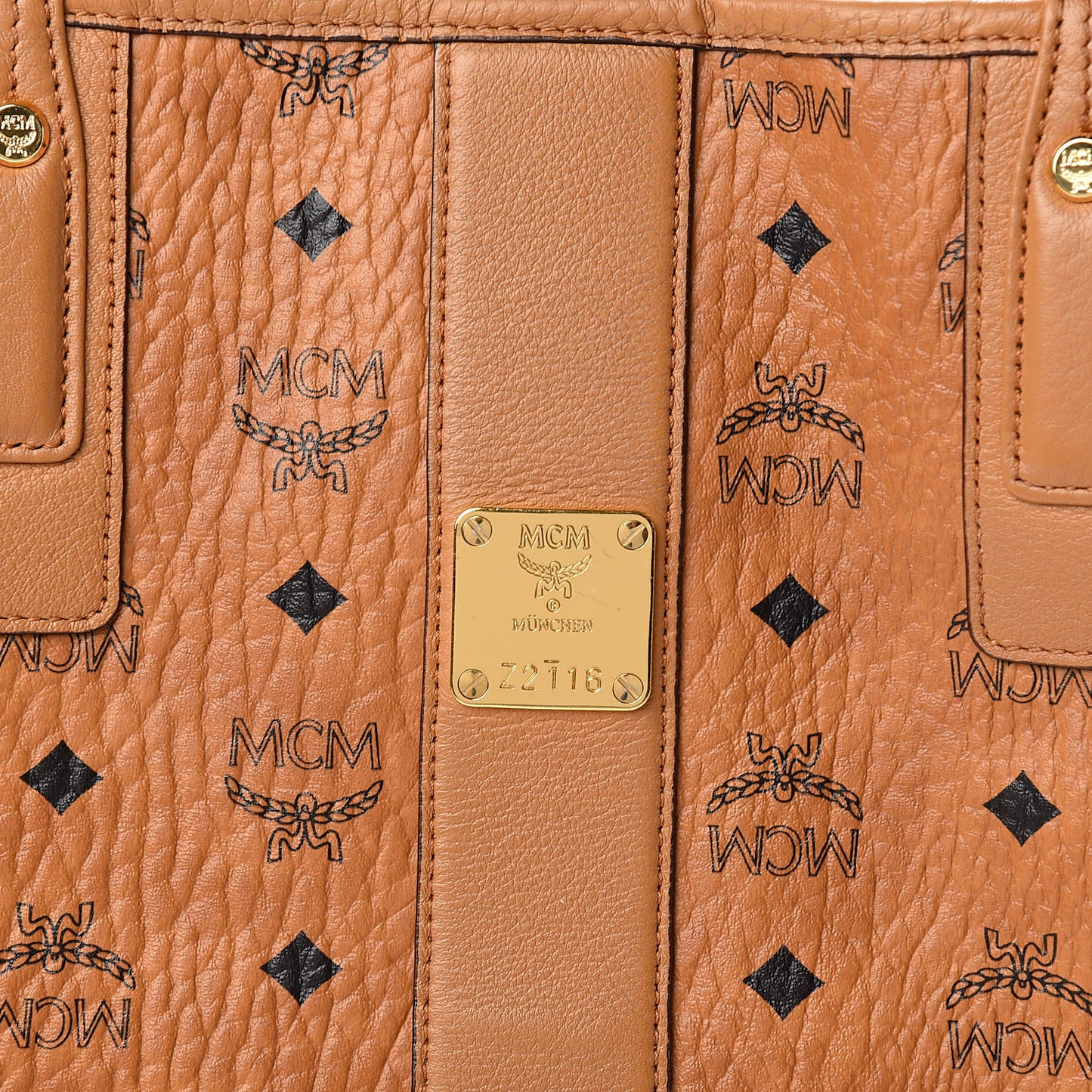 Visetos Medium Liz Reversible Shopper Tote Cognac