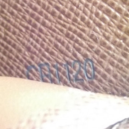 Louis Vuitton Monogram Zippy Wallet 10 of 11
