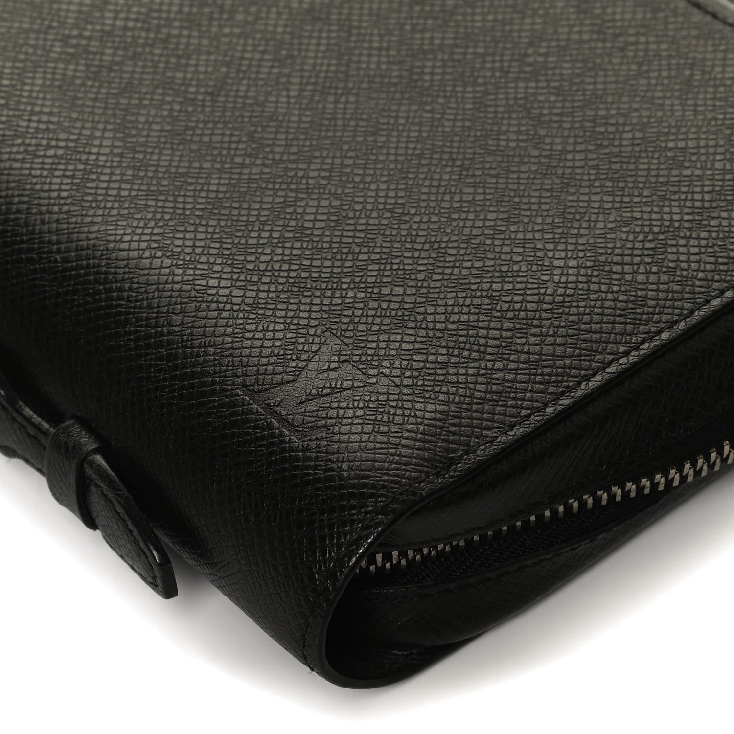 Louis Vuitton Taiga Zippy XL Wallet Black 9 of 9