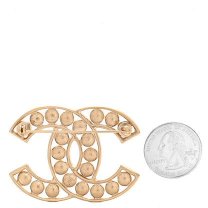 Chanel Pearl CC Brooch Light Gold 2 of 4