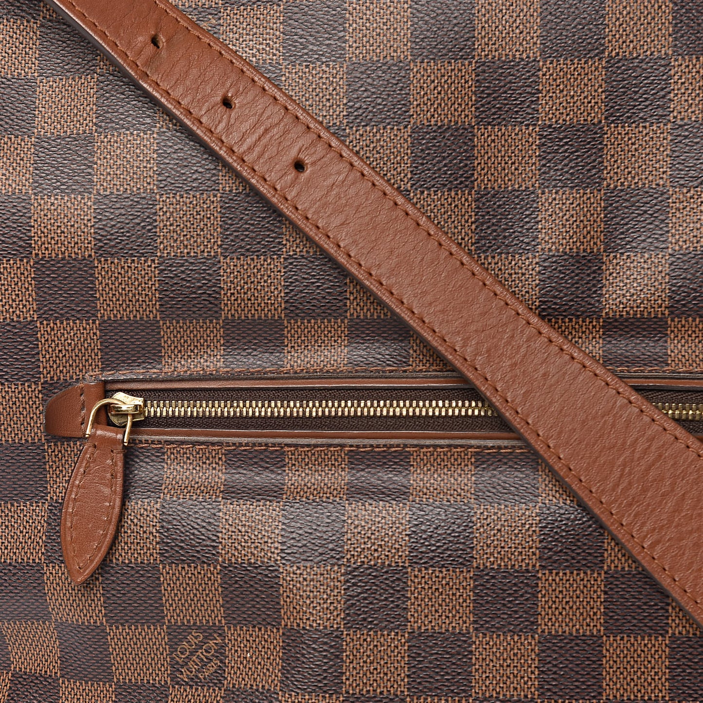 Damier Ebene Diane