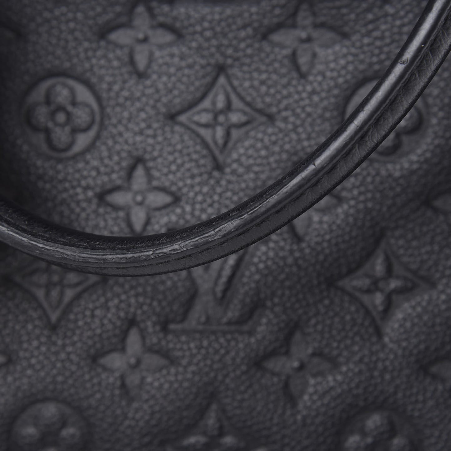 Empreinte Montaigne MM Black