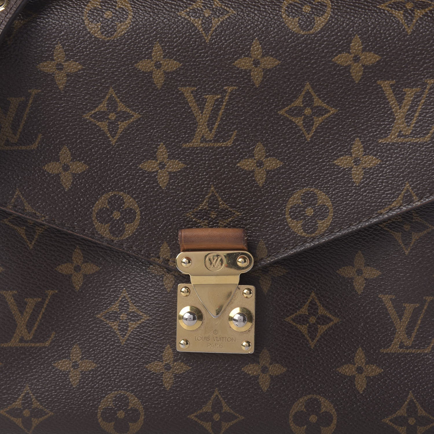 Louis Vuitton Monogram Pochette Metis 9 of 9