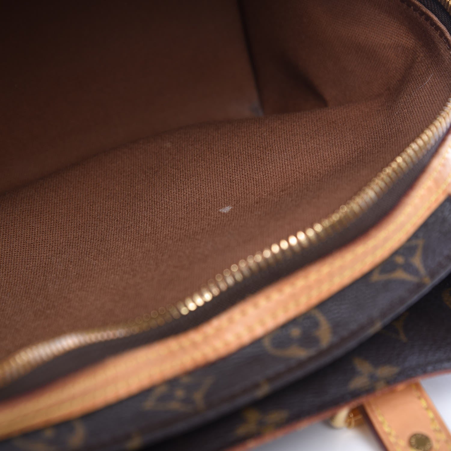 Louis Vuitton Monogram Riveting 7 of 11