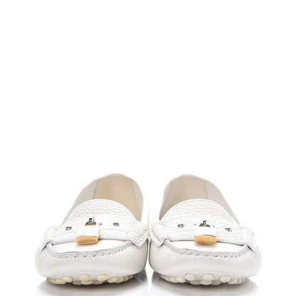 Louis Vuitton Grained Calfskin Close Up Flat Loafer 38 White 2 of 9