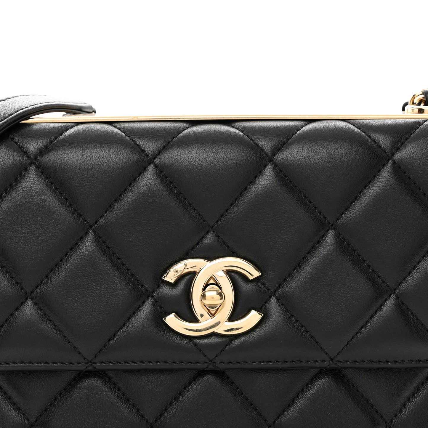 Lambskin Quilted Medium Trendy CC Flap Black