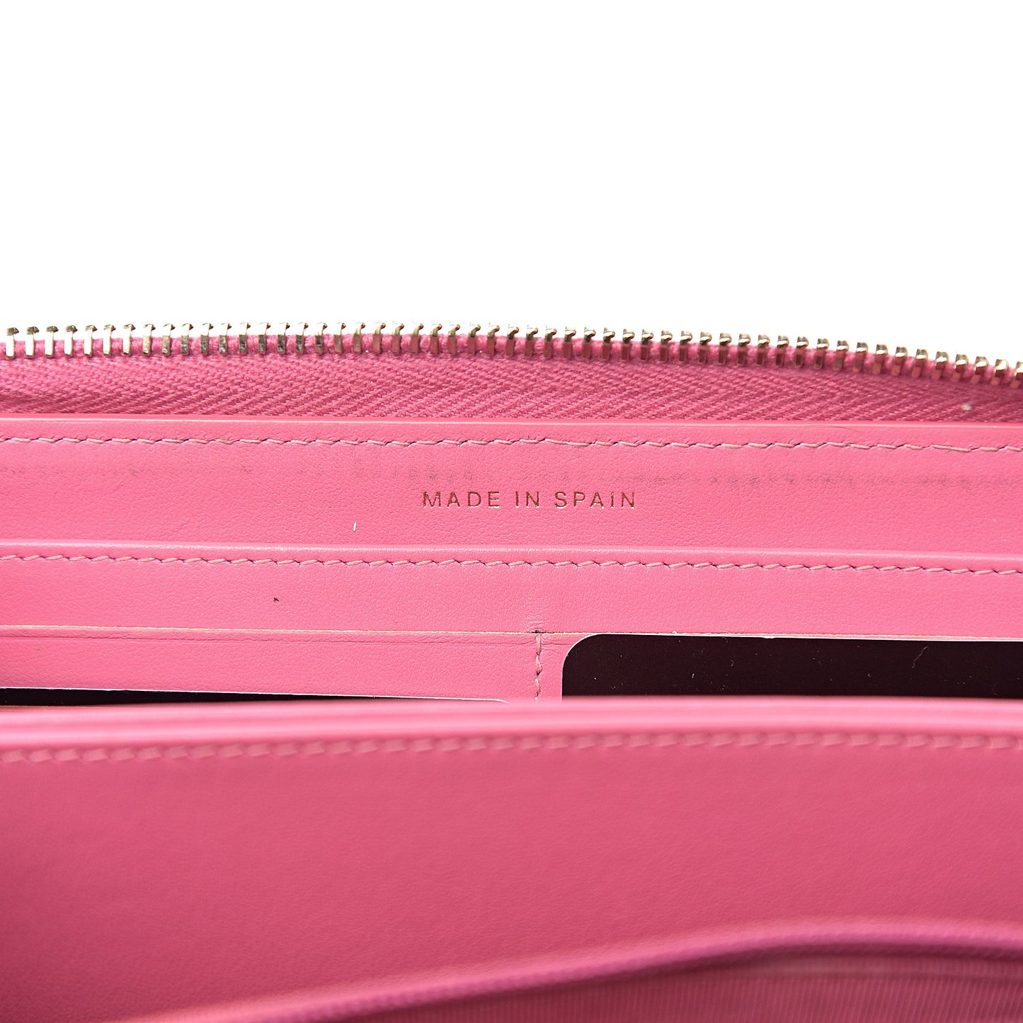 Caviar Quilted Large Gusset Zip Around Wallet Pink