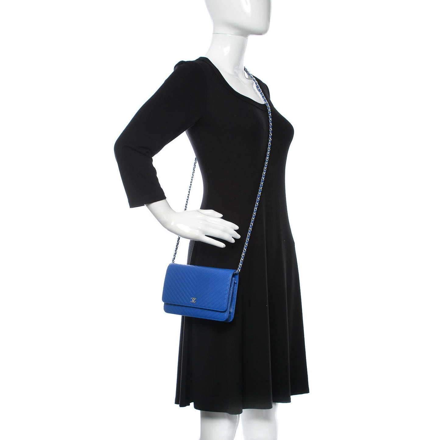 Caviar Chevron Quilted Wallet On Chain WOC Bright Blue