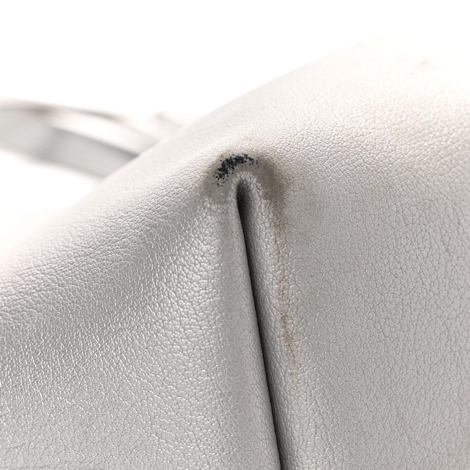 Saint Laurent Metallic Calfskin Large Shopping Tote Silver 17 of 21