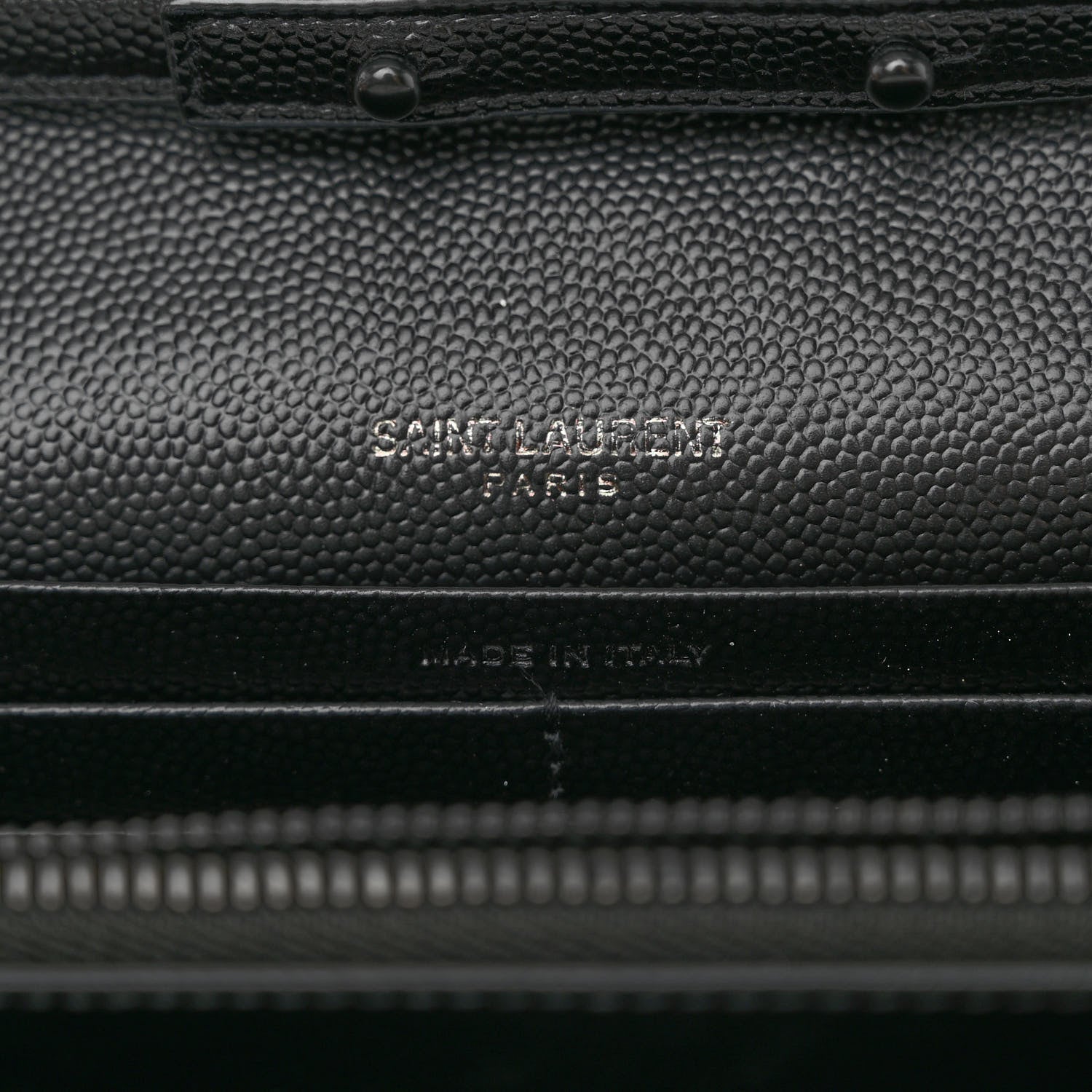 Saint Laurent Grain De Poudre Matelasse Chevron Monogram Monochrome Chain Wallet Black 5 of 9