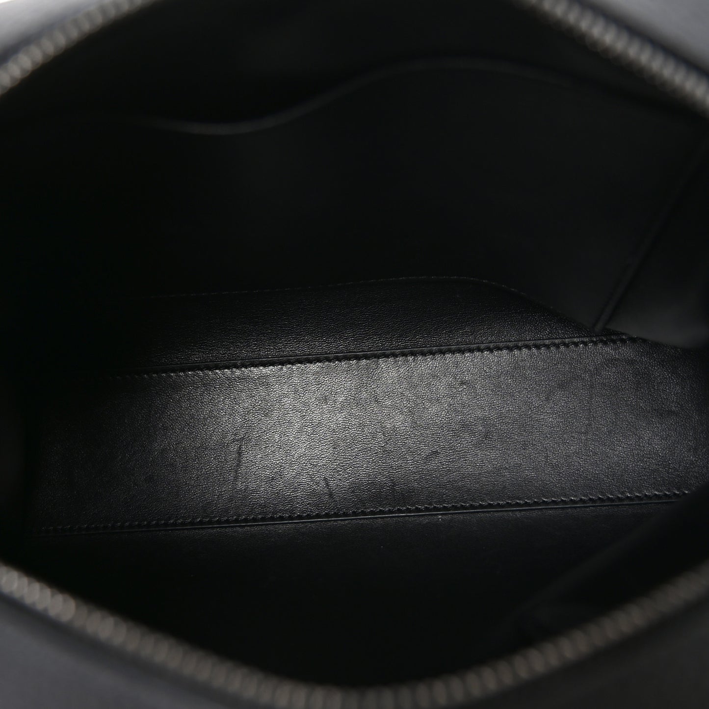 Matte Grained Calfskin India 10 Black