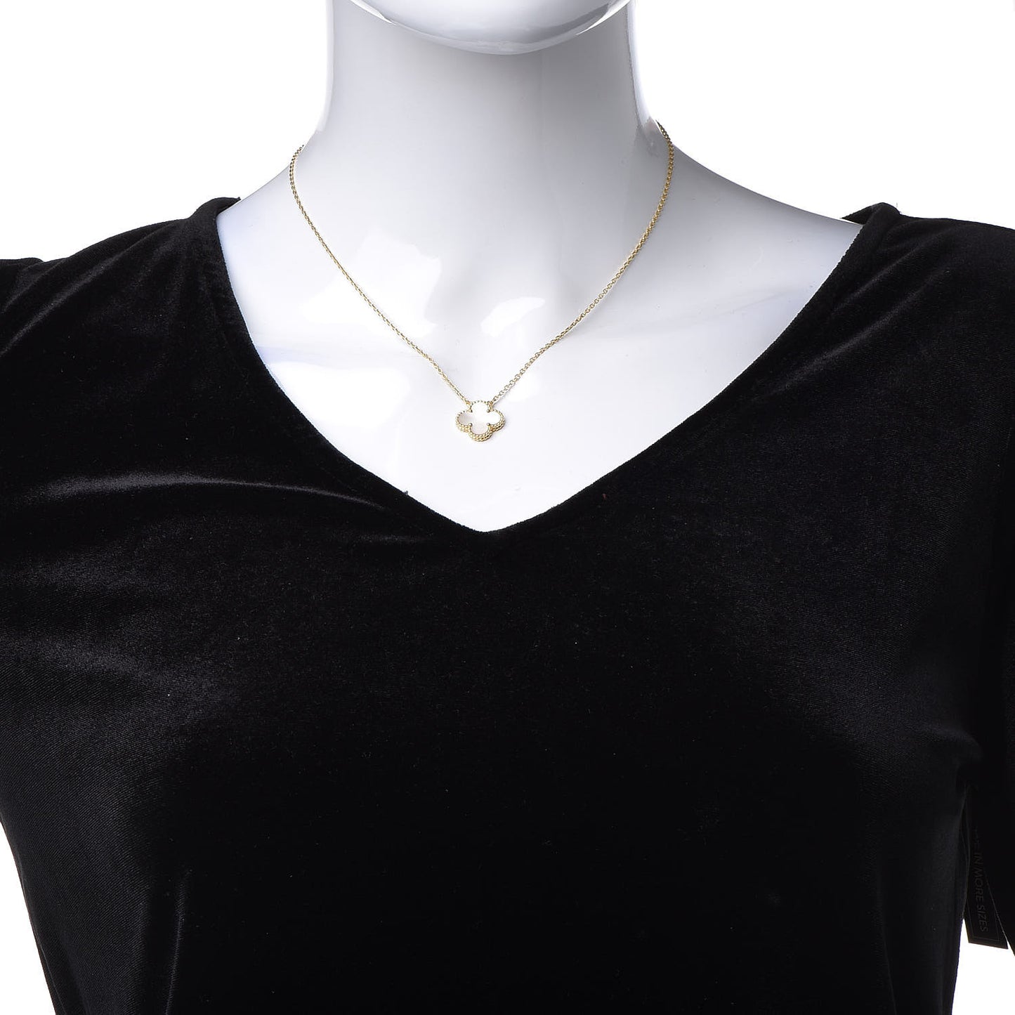 18K Yellow Gold Mother of Pearl Vintage Alhambra Pendant Necklace