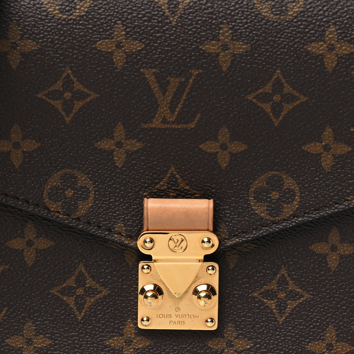 Monogram Pochette Metis