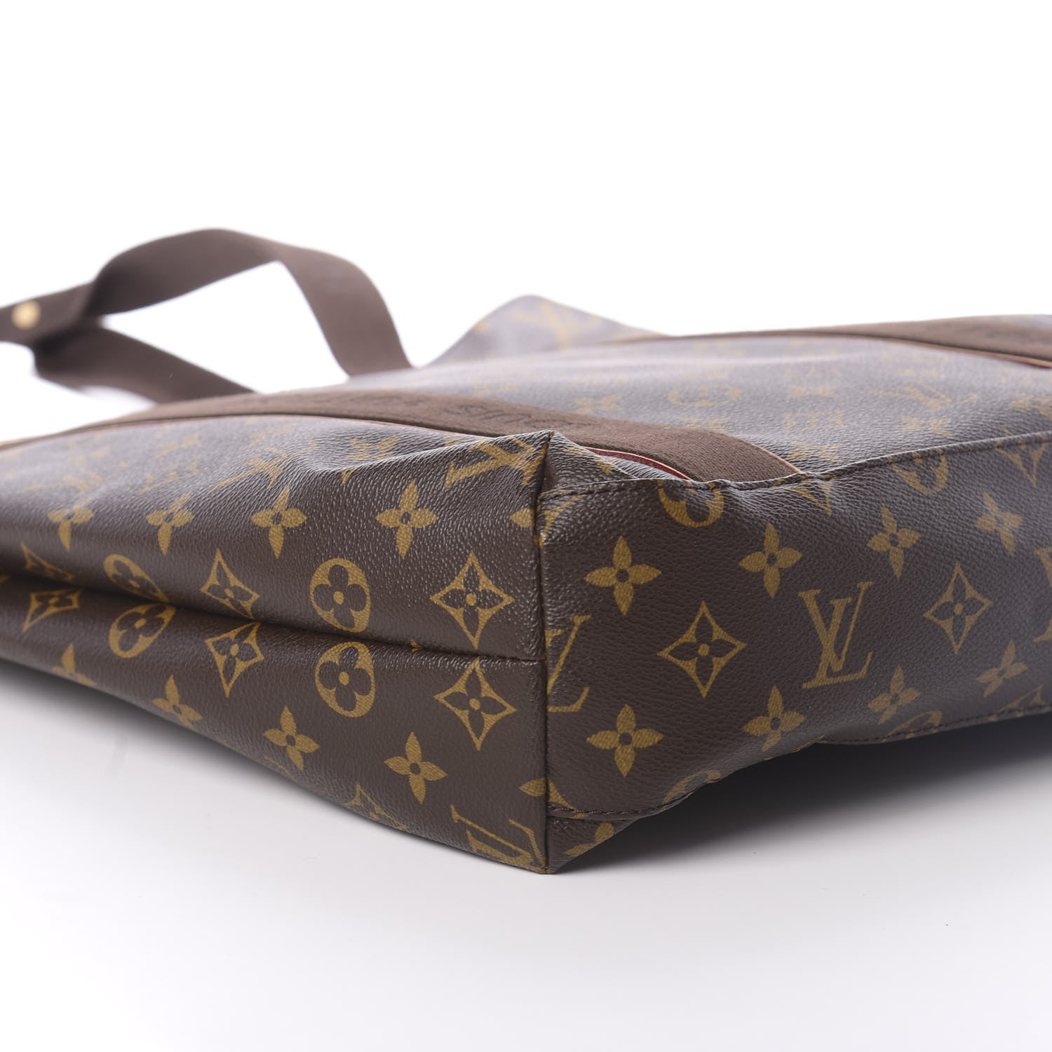 Louis Vuitton Monogram Cabas Beaubourg 7 of 8