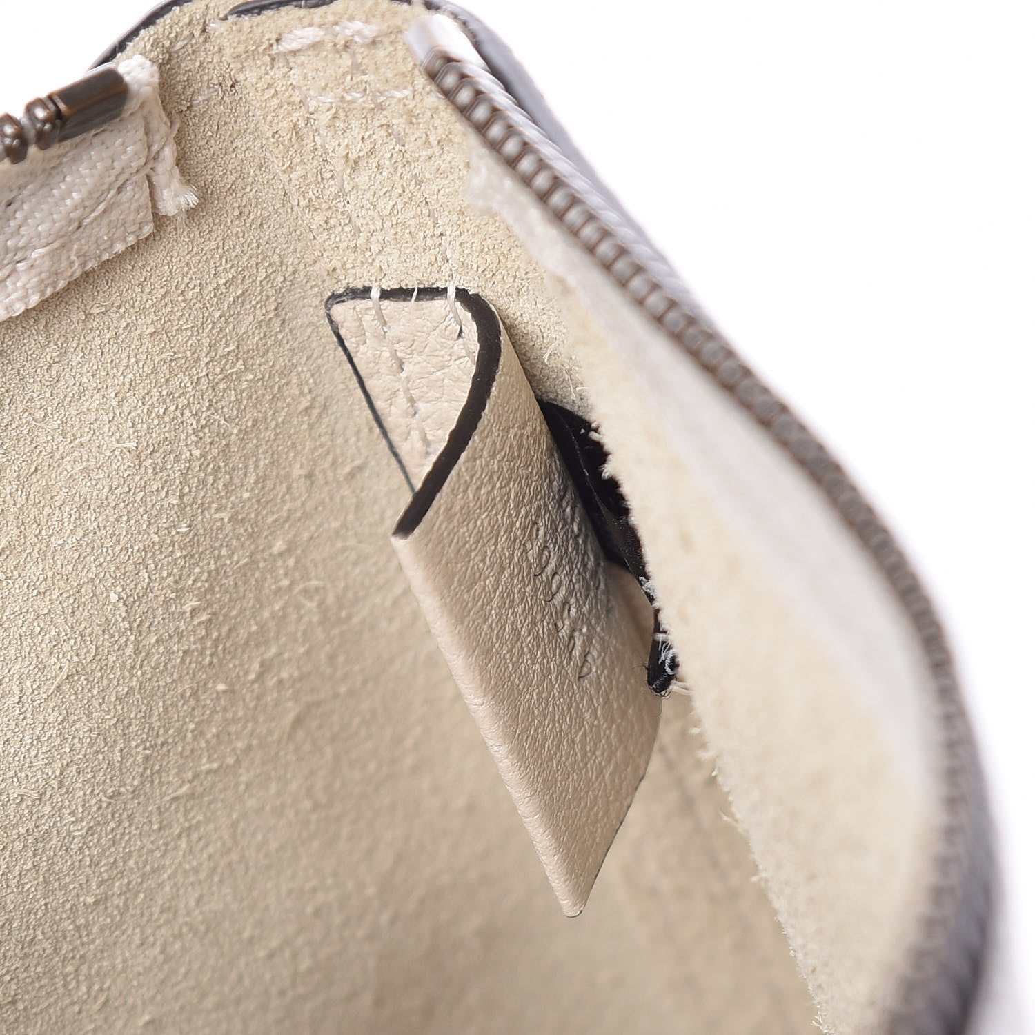 Gucci Pebbled Calfskin Medium Logo Portfolio Clutch White 9 of 9