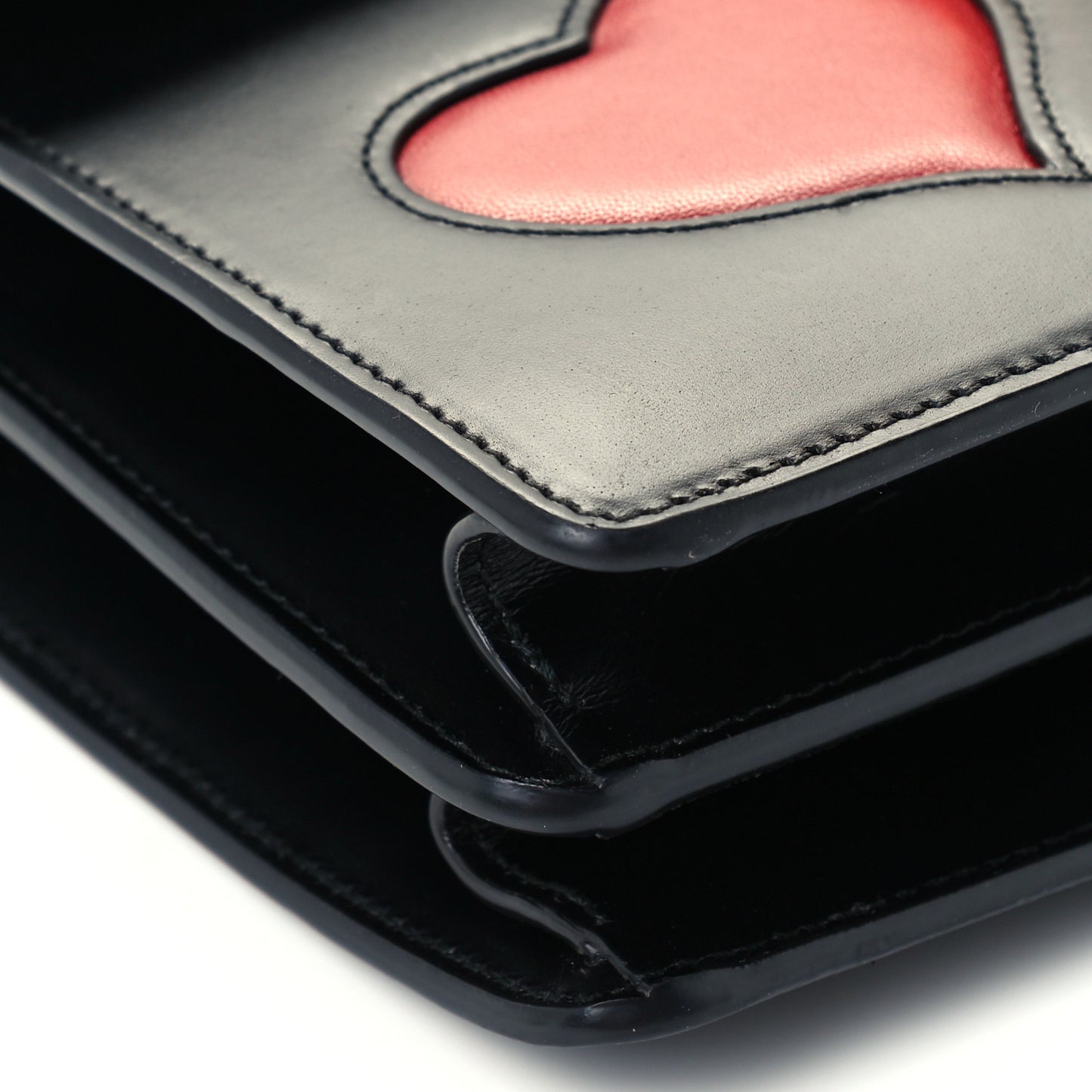 Knight Calfskin Malaga Kid Heart Medium GG Marmont Chain Handle Bag Black Hibiscus Red Multicolor