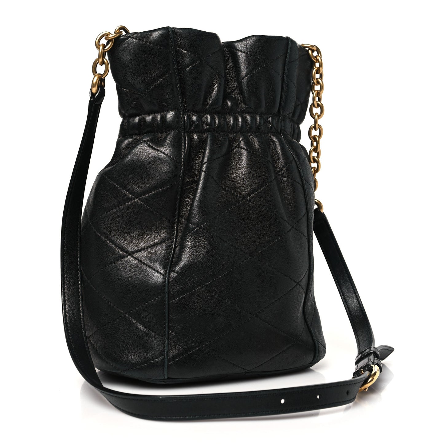 Lambskin Quilted Le Maillon Bucket Bag Black