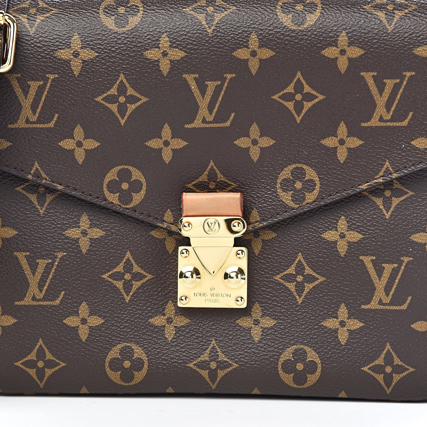 Monogram Pochette Metis