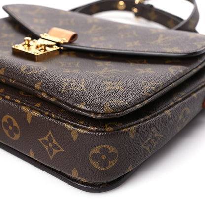 Louis Vuitton Monogram Pochette Metis 8 of 8