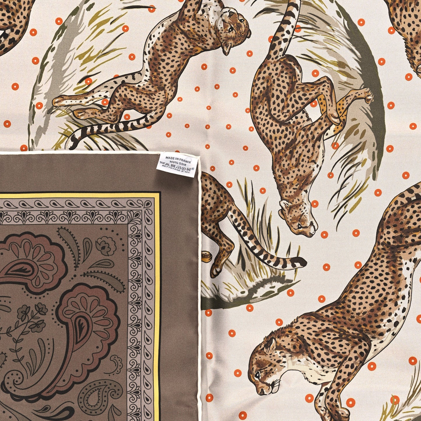 Silk Guepards Bandana Double Face Scarf 90 Gris Perle Orange Cuit Kaki