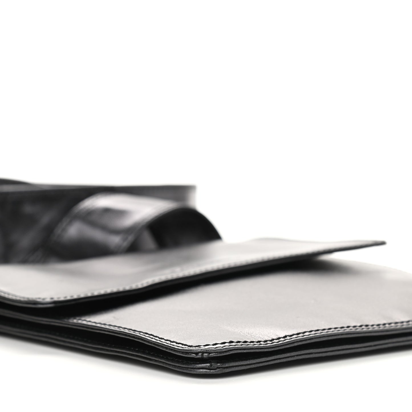 Lambskin Logo Messenger Black