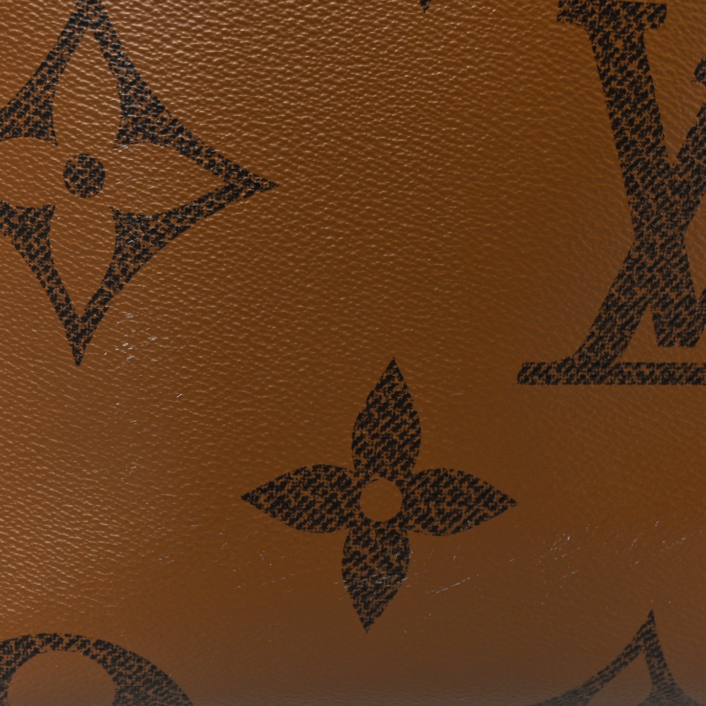 Reverse Monogram Giant Onthego GM