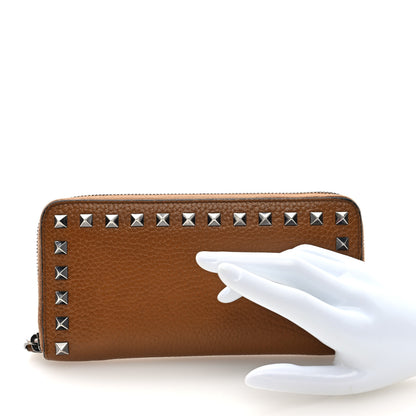 Valentino Garavani Grained Calfskin Rockstud Zip Around Wallet Bright Cognac 2 of 7