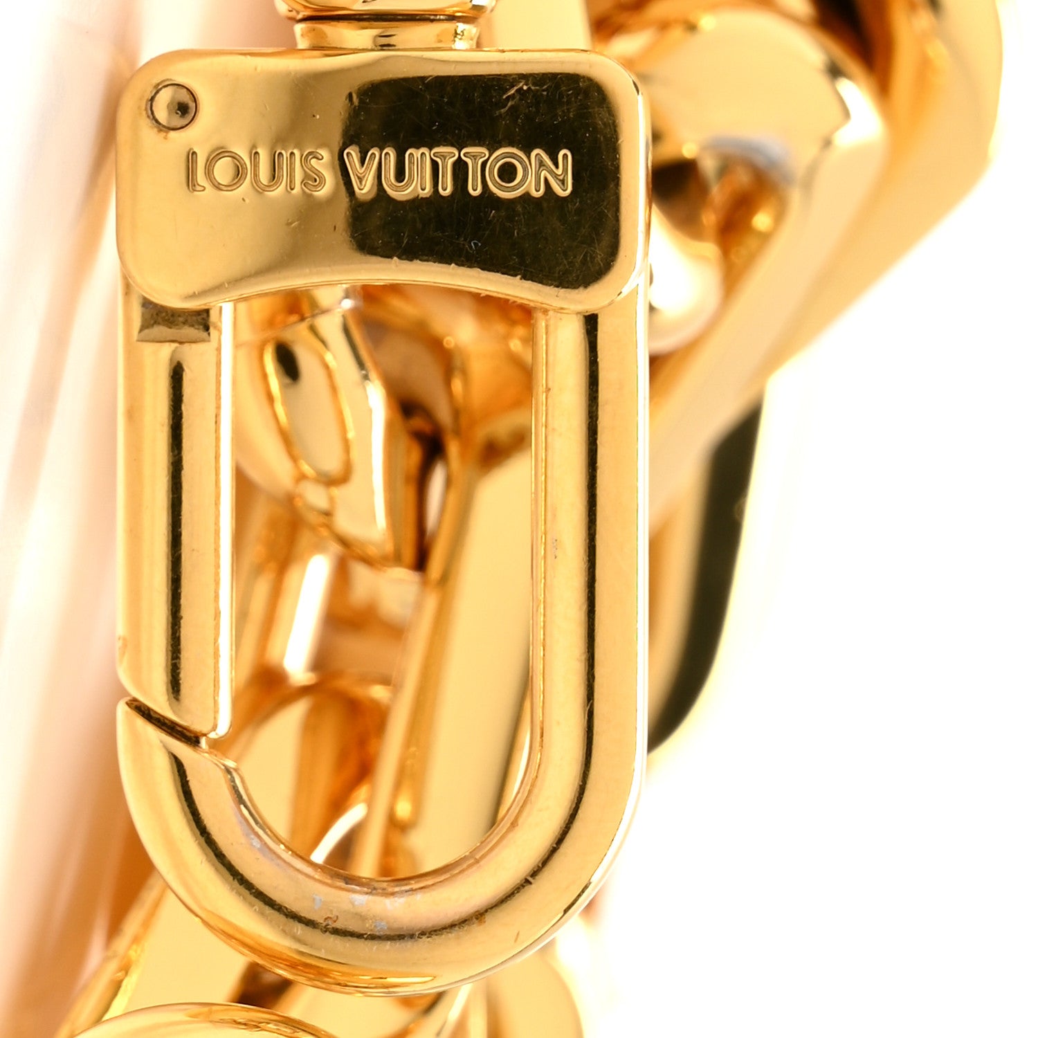 Louis Vuitton Metal Coussin MM Chain Strap Gold 1825615 – FASHIONPHILE