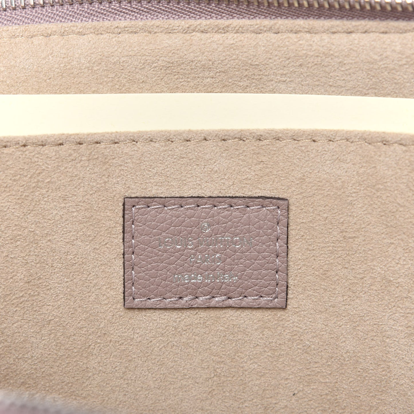 Calfskin Pochette Jour PM Taupe