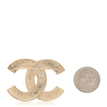 Chanel Pearl Crystal Queen of France CC Brooch Gold 2 of 4