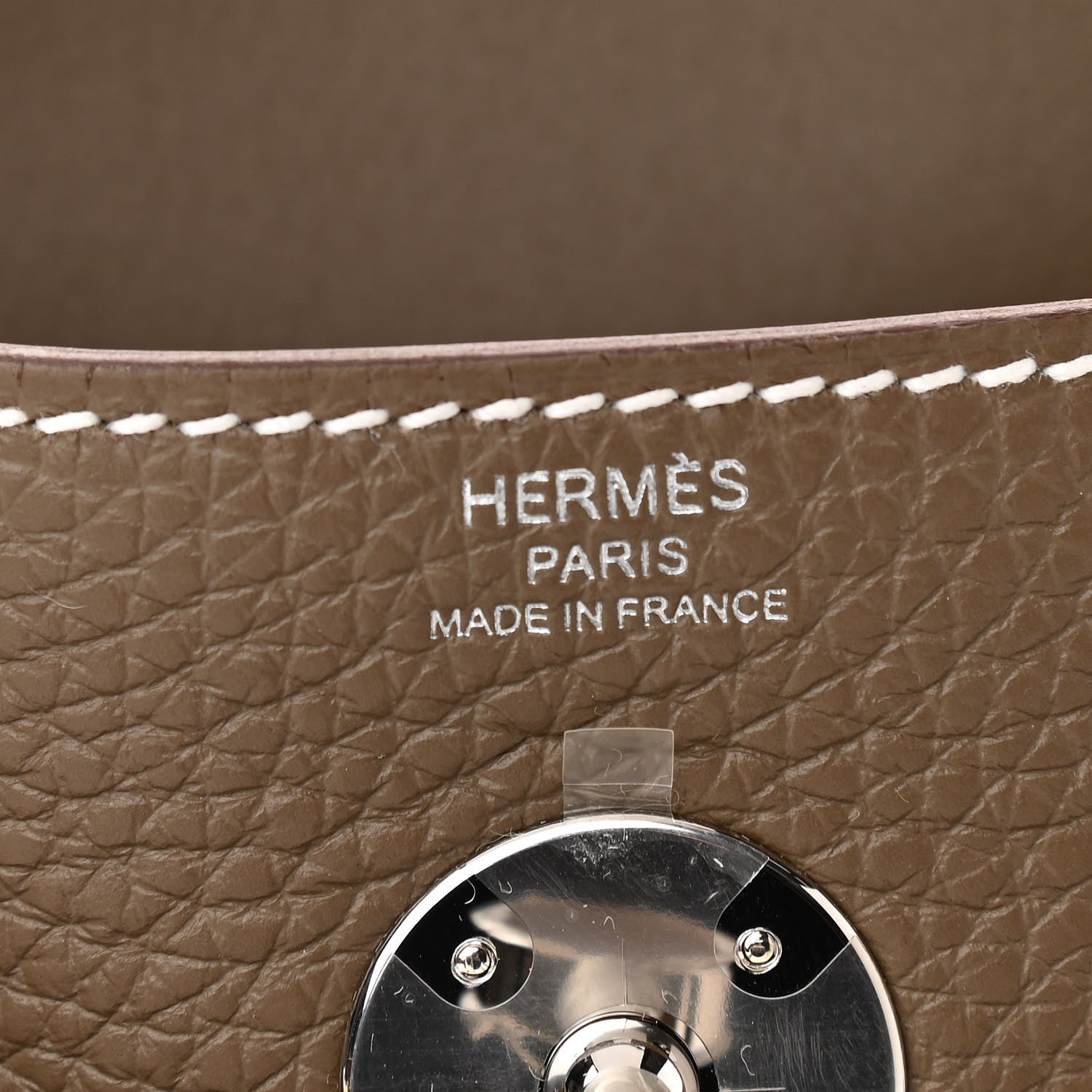 Hermes Taurillon Clemence Lindy 26 Etoupe 5 of 10