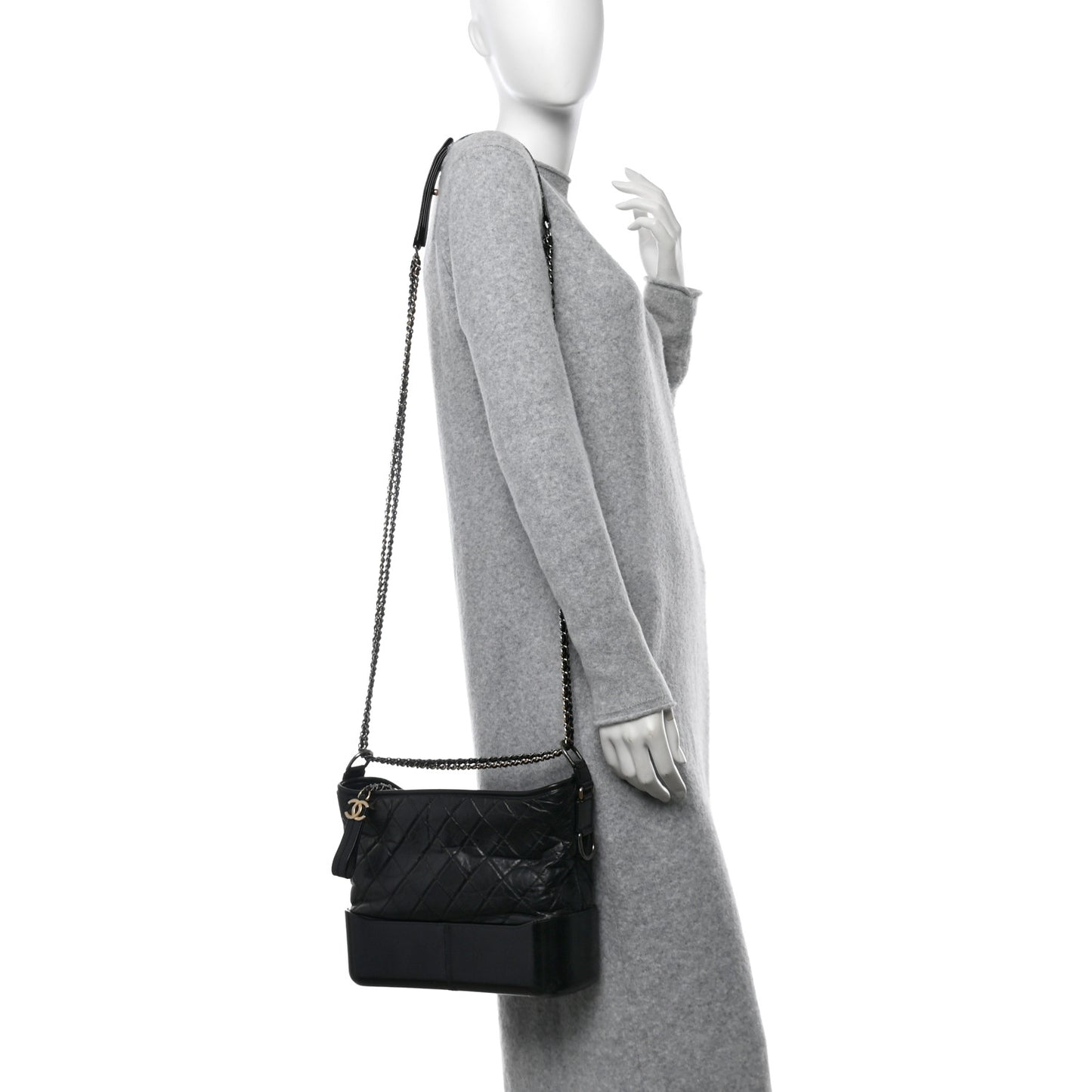 Aged Calfskin Quilted Medium Gabrielle Hobo Black