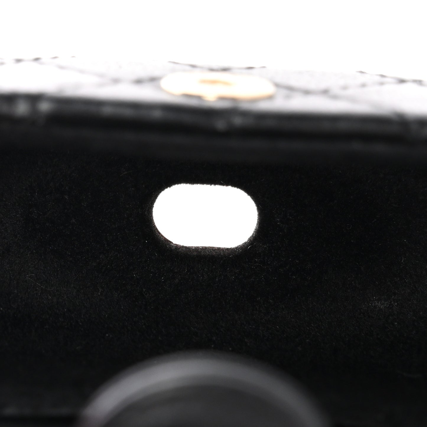 Lambskin Quilted Airpods Pro Case With Chain Black