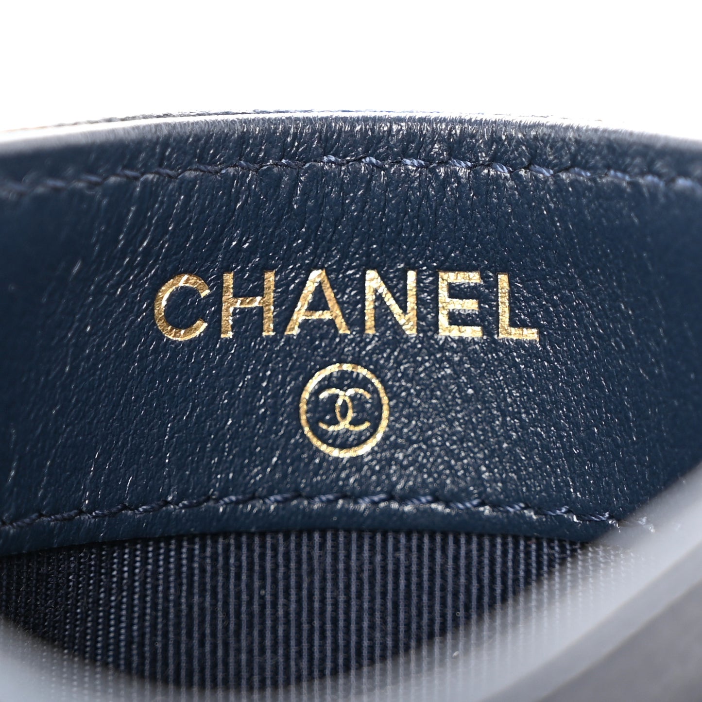 Caviar Quilted Card Holder Navy