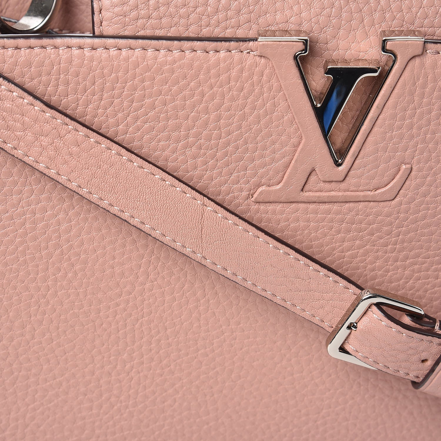 Louis Vuitton Taurillon Capucines PM Magnolia 10 of 14