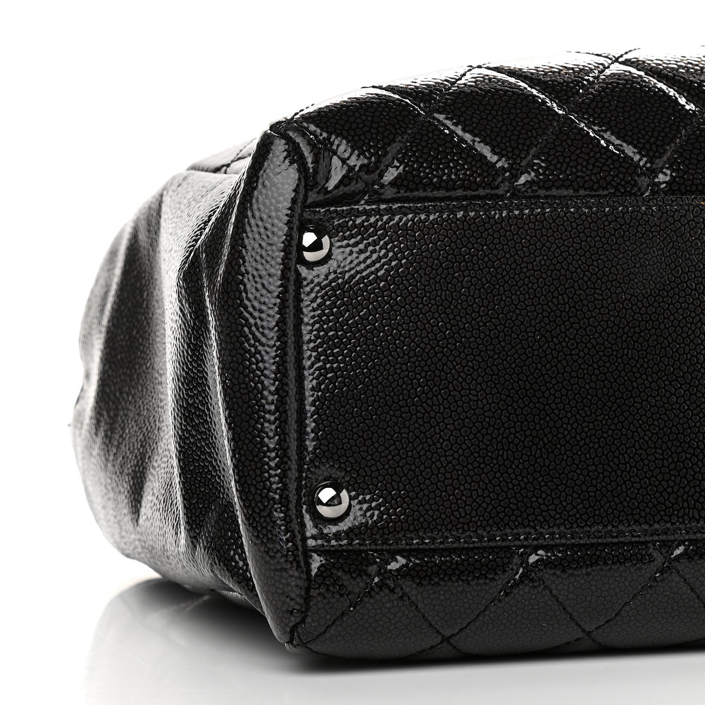 Glazed Caviar Quilted Diamond Shine Small Tote Black