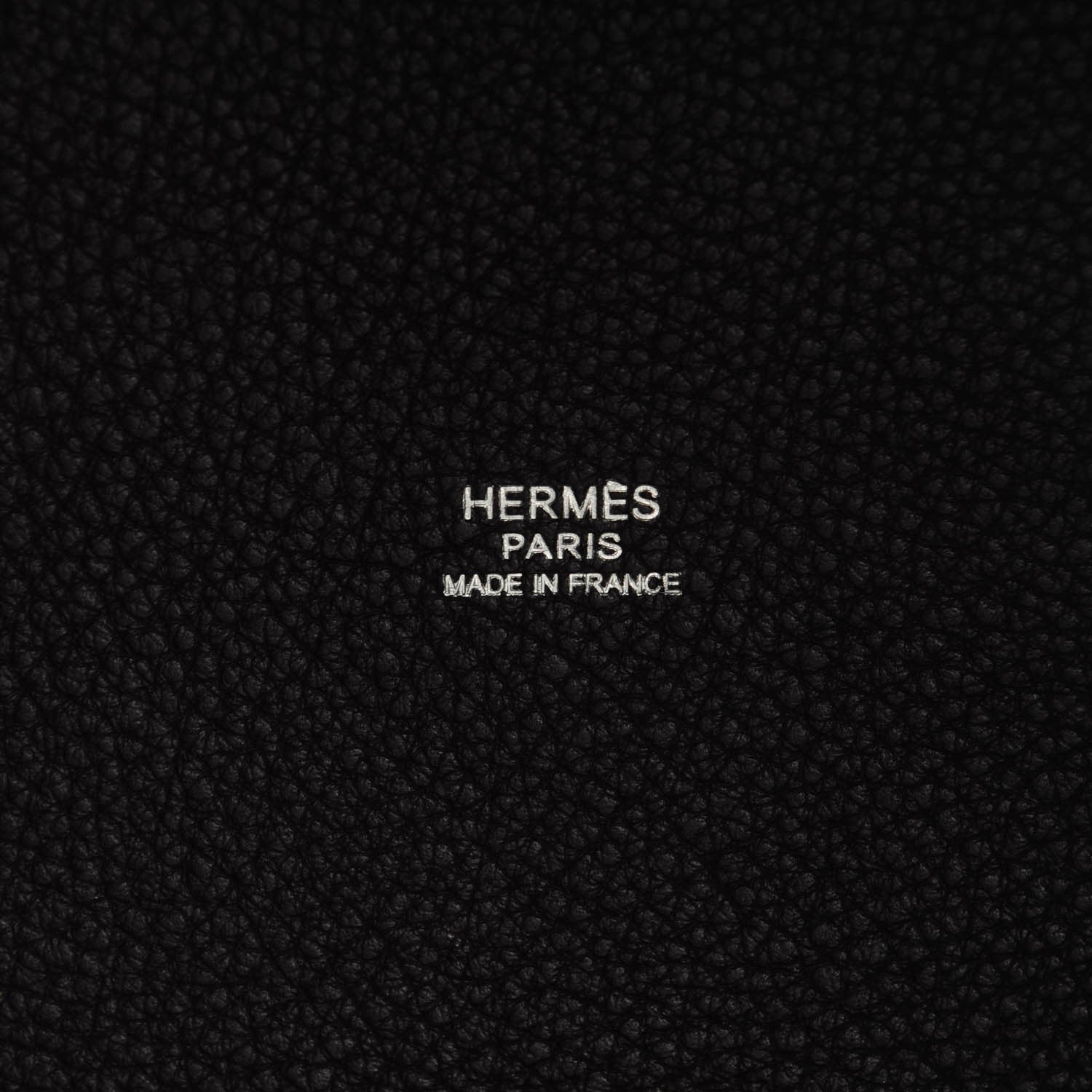 Hermes Taurillon Clemence Picotin 22 MM Raisin 6 of 7