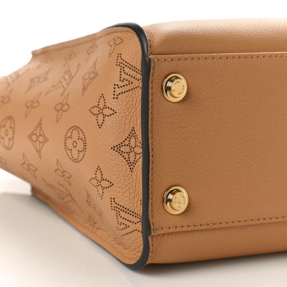 Louis Vuitton Mahina On My Side Arizona 7 of 8