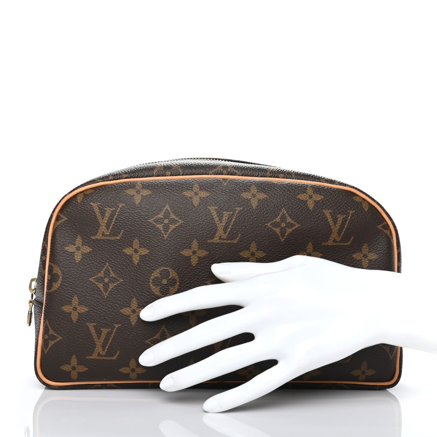 Louis Vuitton Monogram Toiletry Bag 25 2 of 8