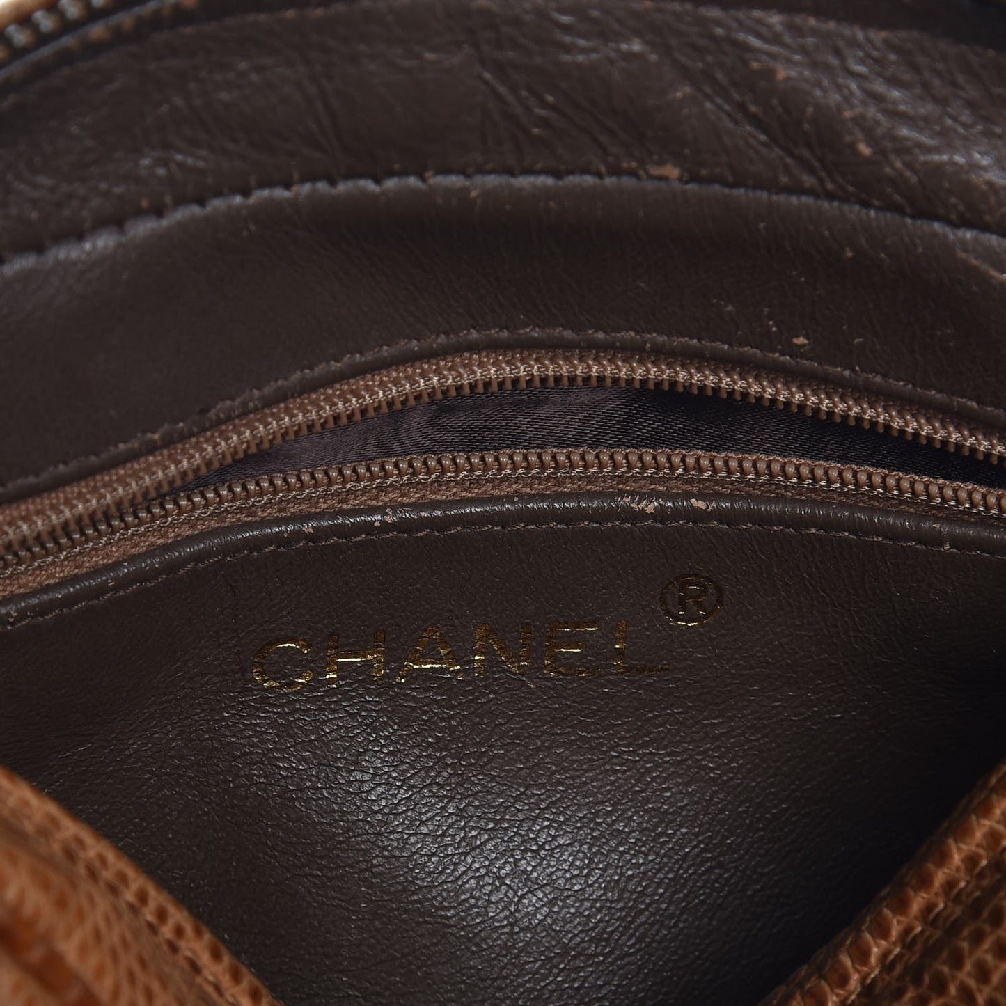 Lizard Quilted Tassel Camera Case Tan