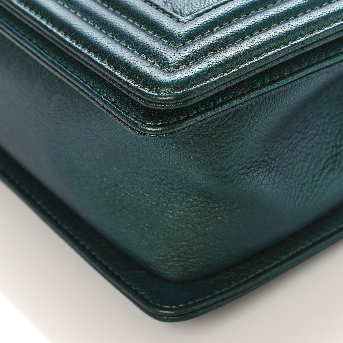Iridescent Goatskin Quilted Medium Boy Flap Green