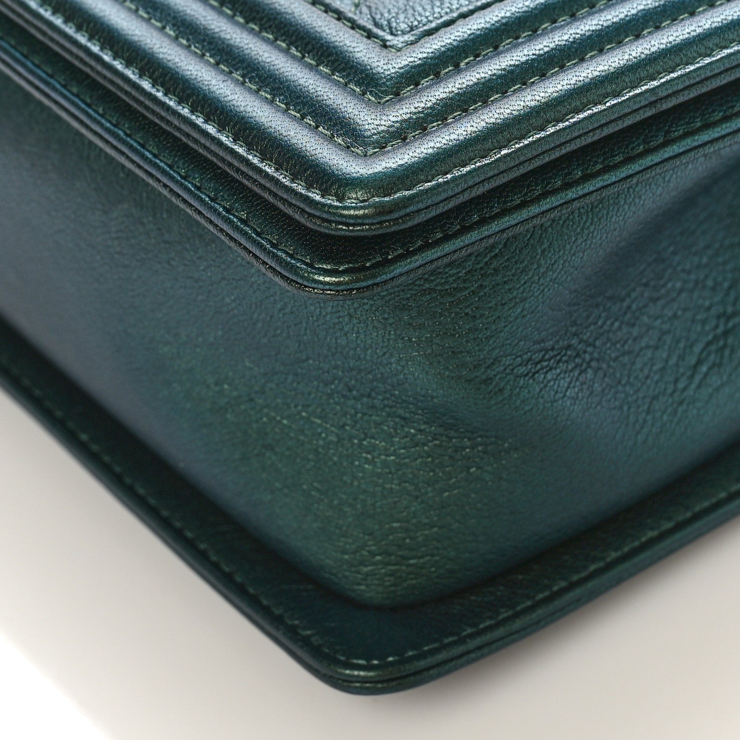 Chanel Iridescent Goatskin Quilted Medium Boy Flap Green 9 of 9