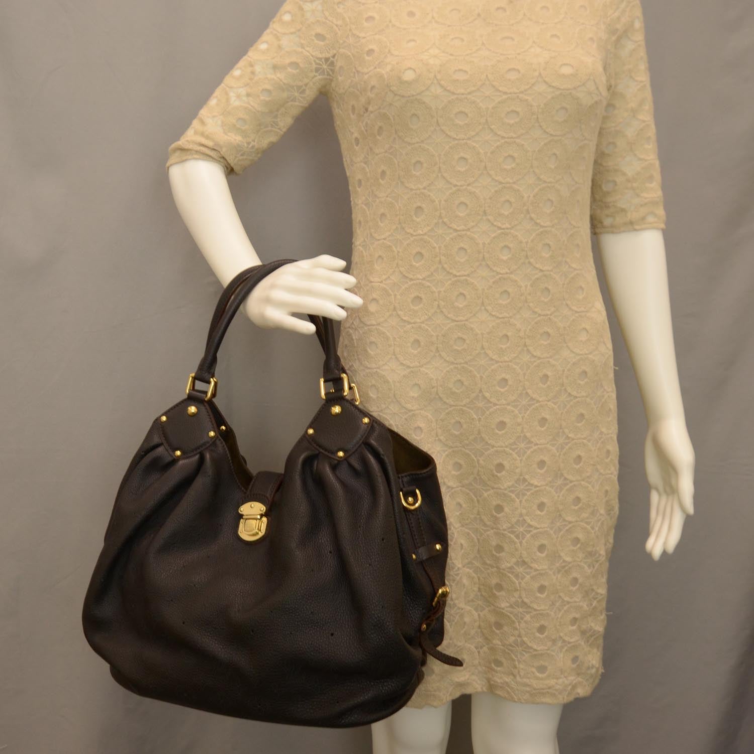 Louis Vuitton Mahina L Black 2 of 7