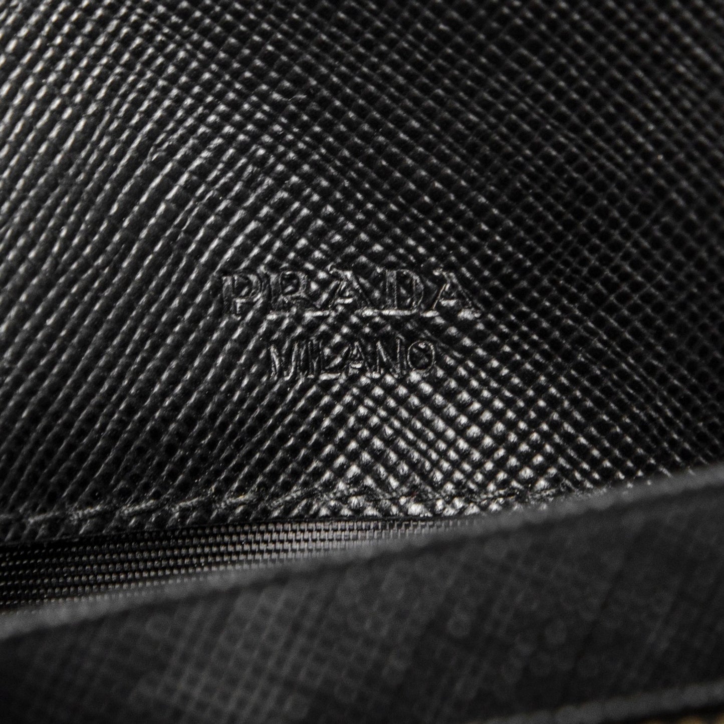 Saffiano Metal Continental Flap Wallet Nero Black