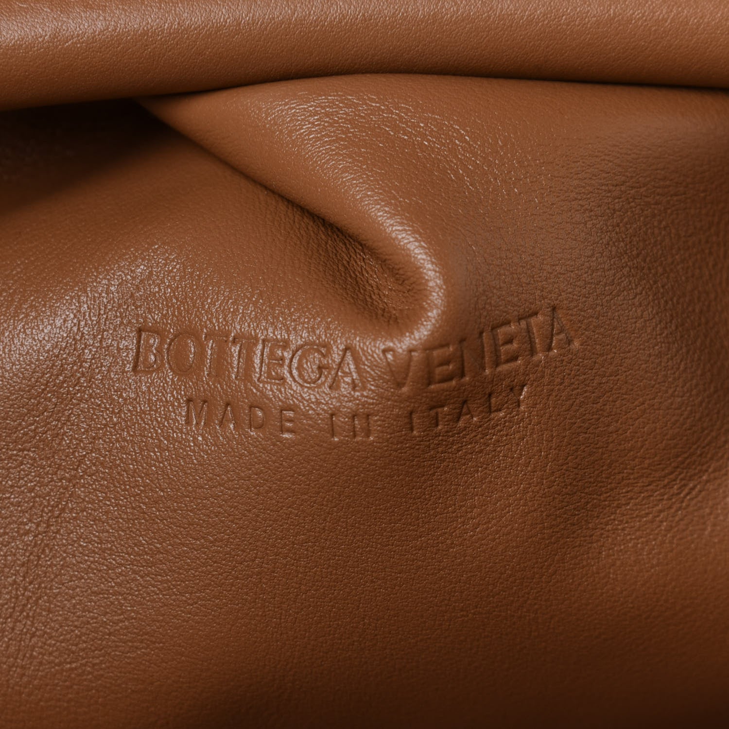 Bottega Veneta Smooth Butter Calf The Pouch Oversized Clutch Cammello 6 of 11