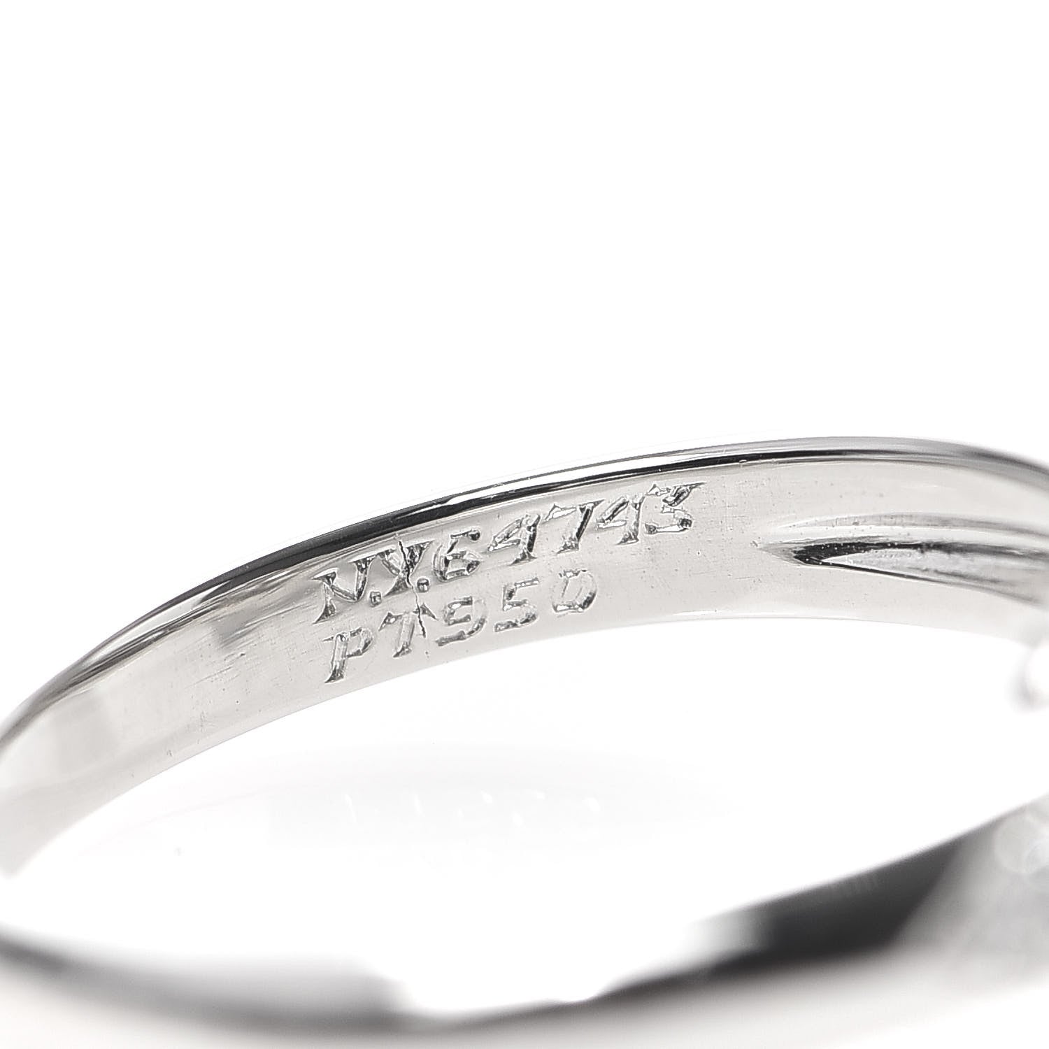 Van Cleef & Arpels Platinum Diamond 1.16ctw Large Fleurette Ring 53 6.25 6 of 6