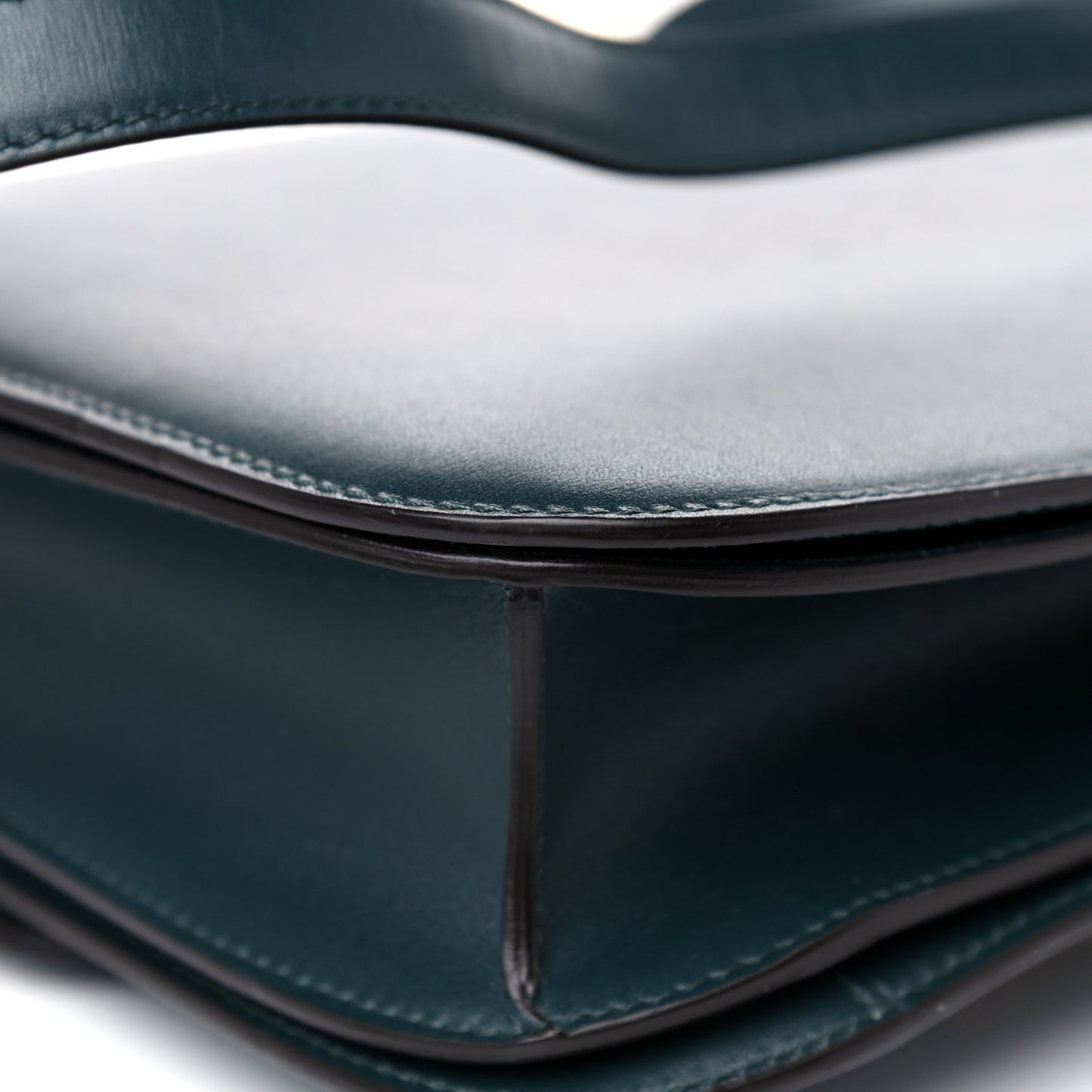 Box Calfskin Medium Classic Box Flap Bag Dark Green