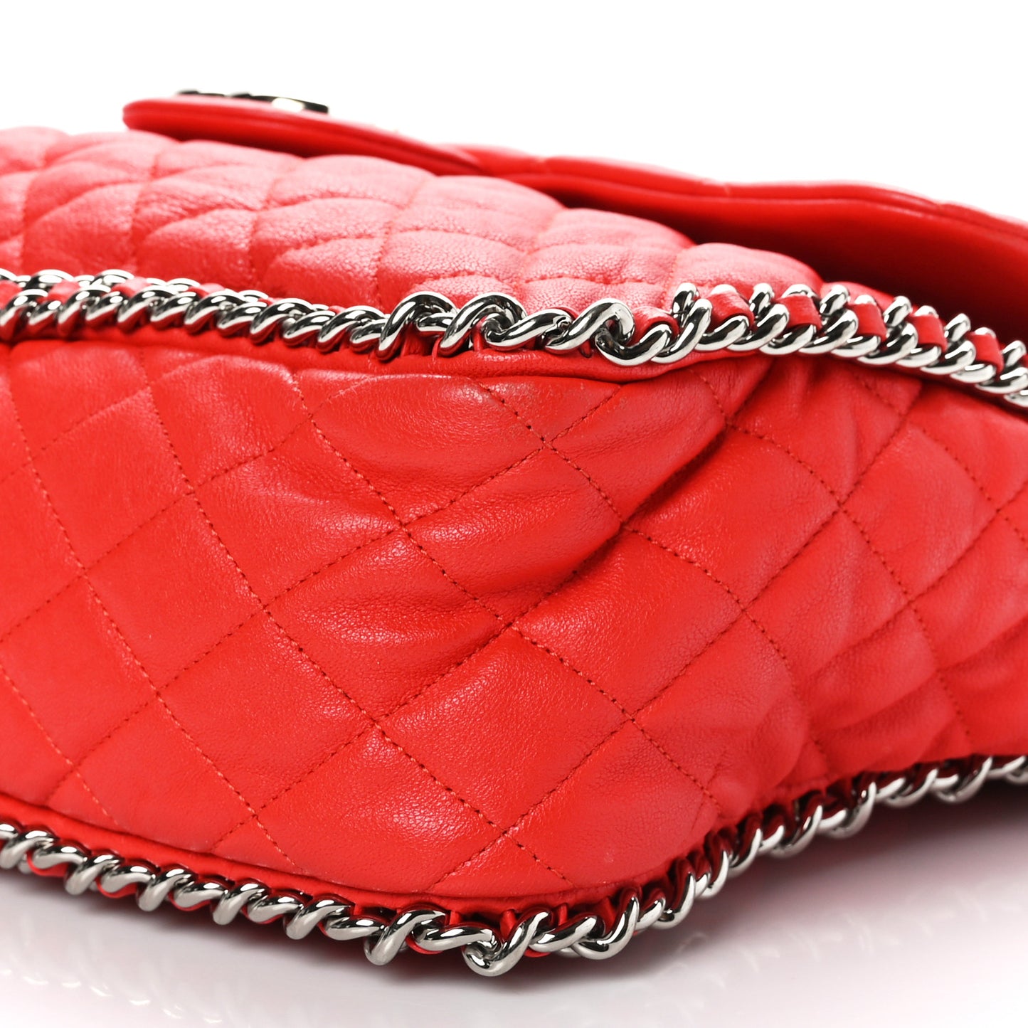Washed Lambskin Quilted Maxi Chain Around Flap Red