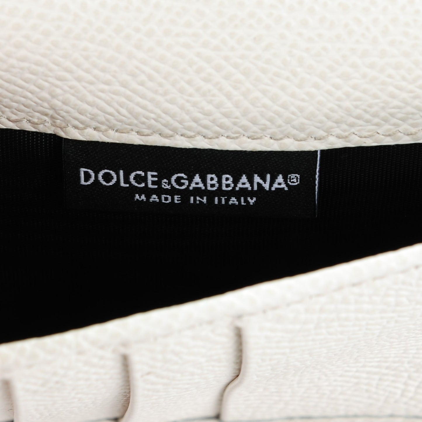 Dauphine Gloss Chain Strap Phone Bag Bianco