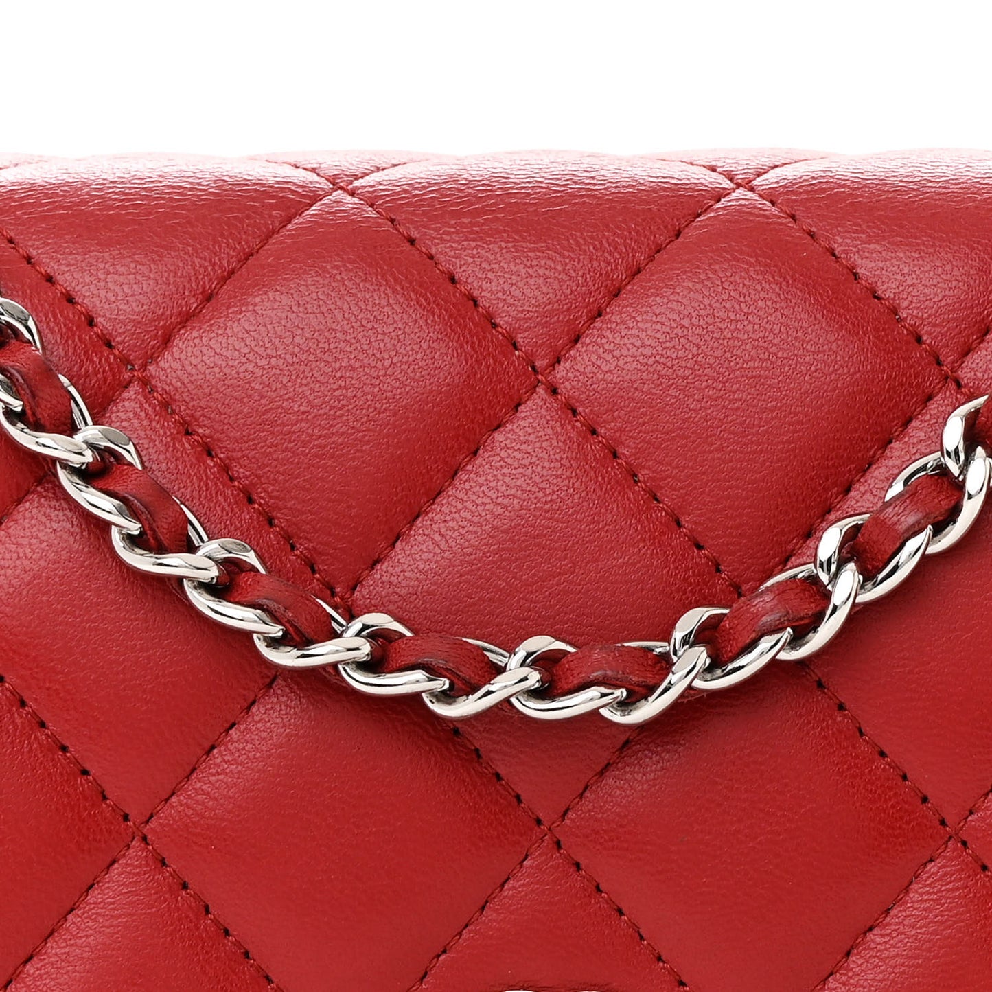 Lambskin Quilted Wallet On Chain WOC Red